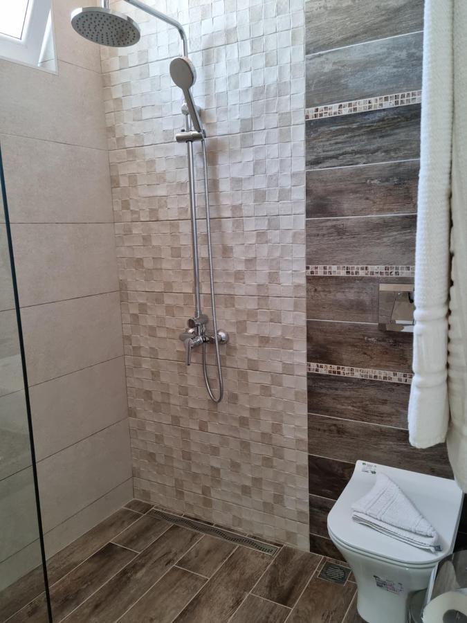 Vromos Guest House Chernomorets Ngoại thất bức ảnh