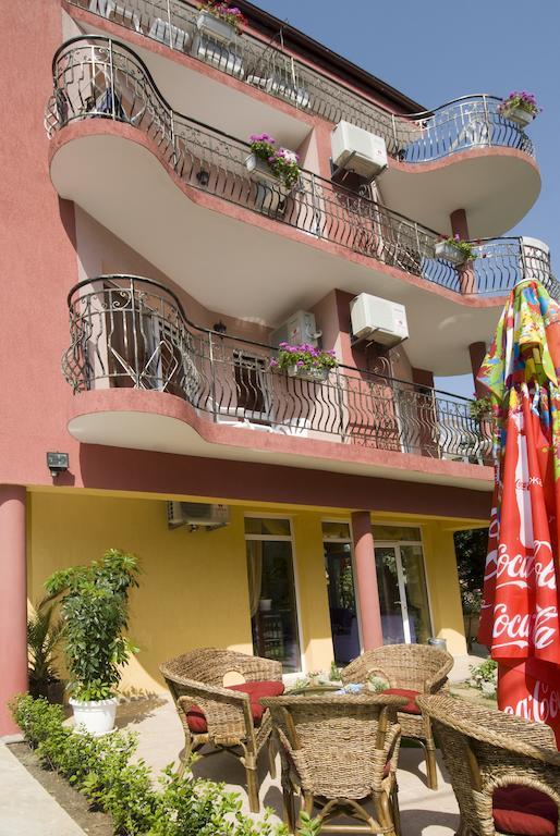 Vromos Guest House Chernomorets Ngoại thất bức ảnh