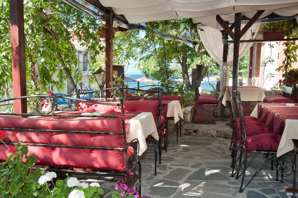 Vromos Guest House Chernomorets Ngoại thất bức ảnh