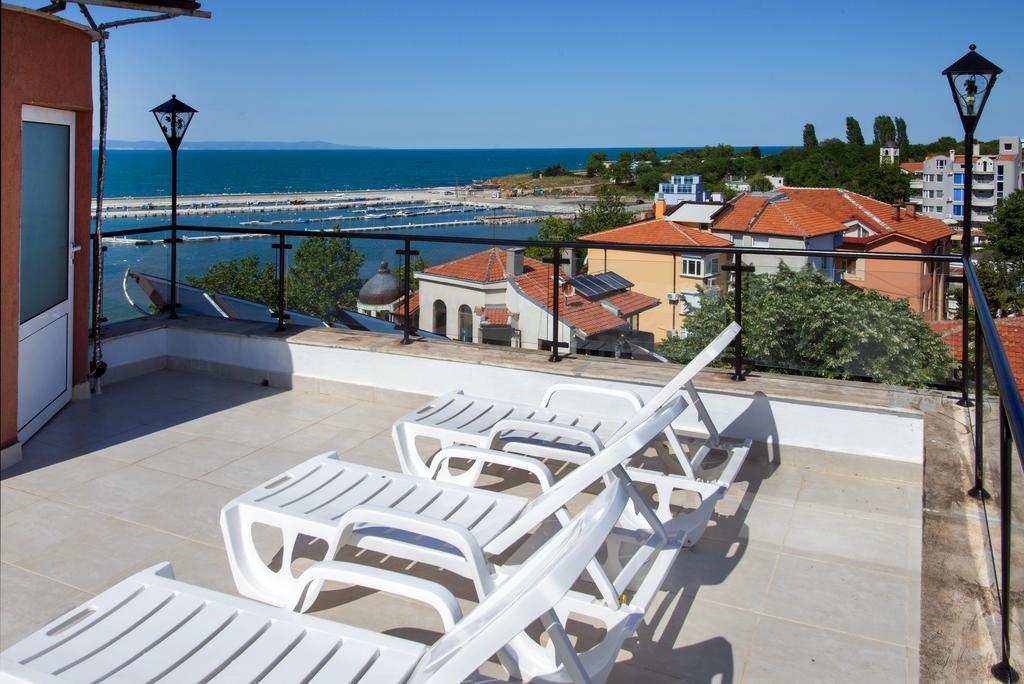 Vromos Guest House Chernomorets Ngoại thất bức ảnh