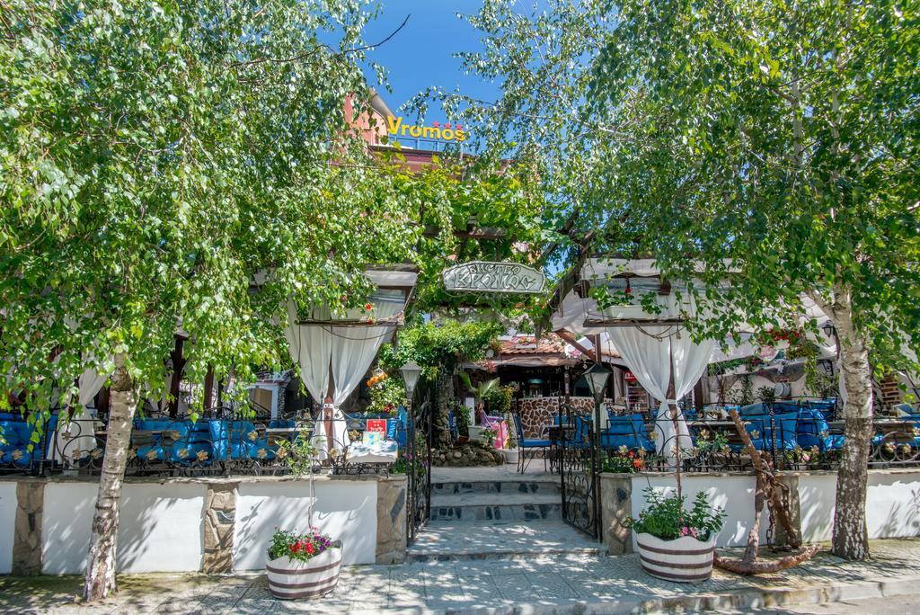 Vromos Guest House Chernomorets Ngoại thất bức ảnh