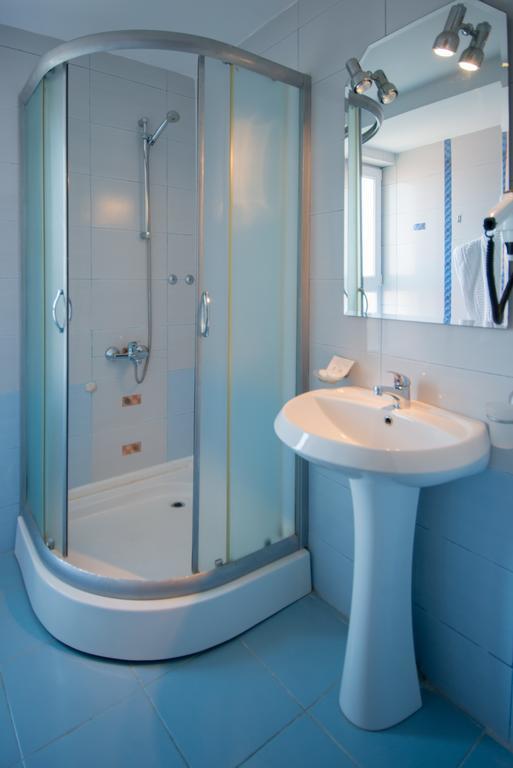 Vromos Guest House Chernomorets Ngoại thất bức ảnh