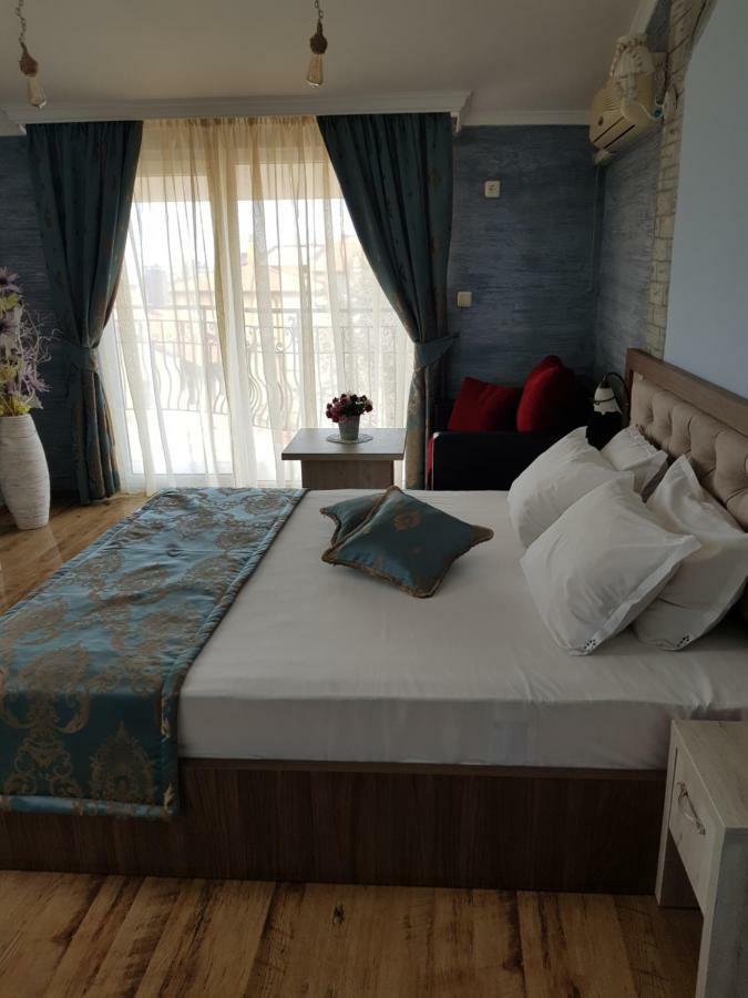 Vromos Guest House Chernomorets Ngoại thất bức ảnh